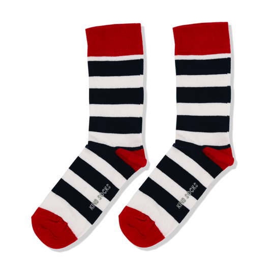 Shop online for high quality patterned crew socks, cool socks for men, ladies socks, dress socks and cotton socks.
