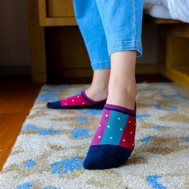 Buy socks online for bamboo socks, best no show socks for women, high quality ladies socks and womens socks.